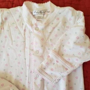 kissy kissy EUC small sleeper and hat